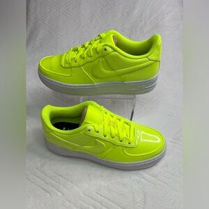 38: Nike Air Force 1 LV8 (UV) Volt/ Volt- White- White Size: 4.5Y